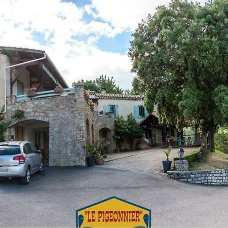 "Le Pigeonnier" Chambre D'Hote Piegros-la-Clastre Екстер'єр фото